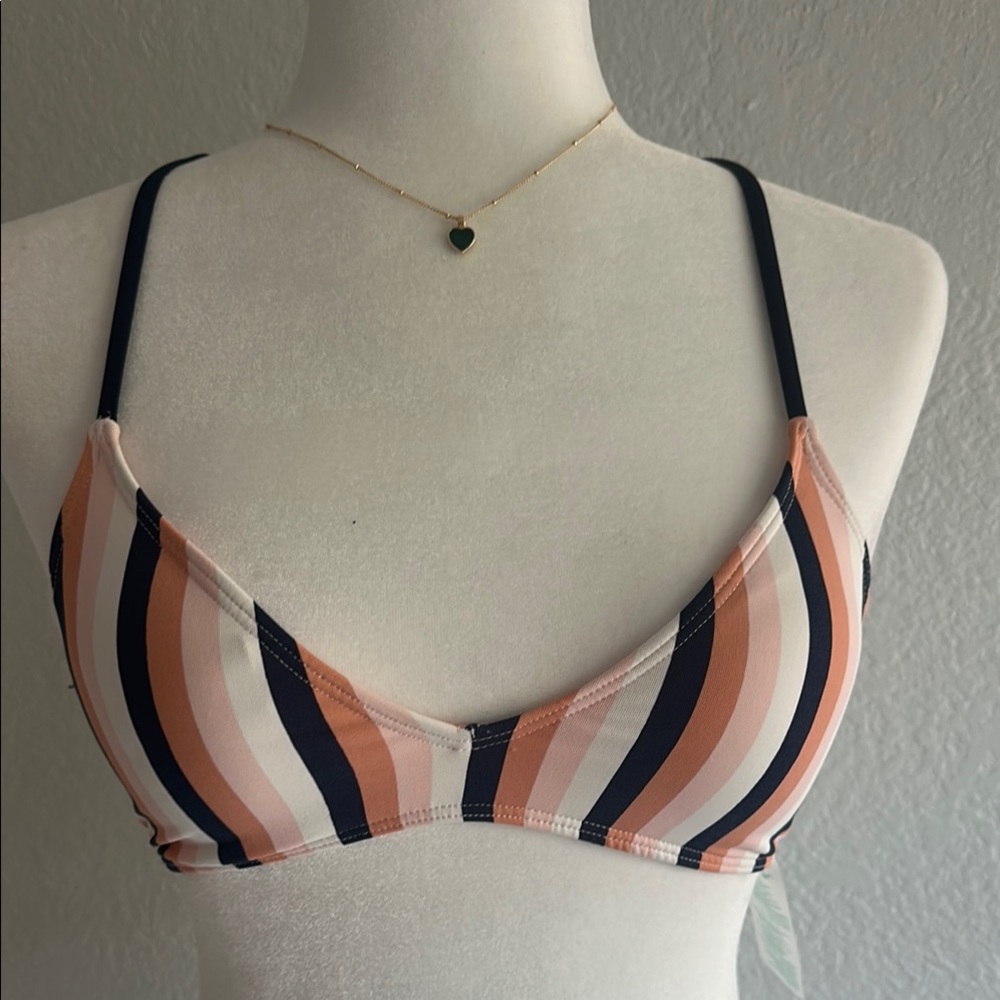 ❤️Striped Multicolor Bikini Top🌸